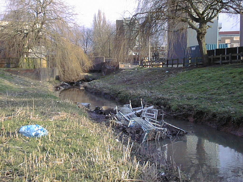 The river on teh Spon End Estate