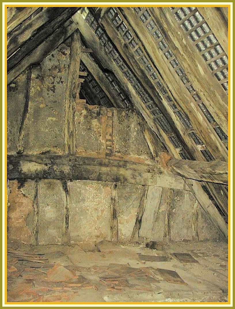 roof truss in number 122