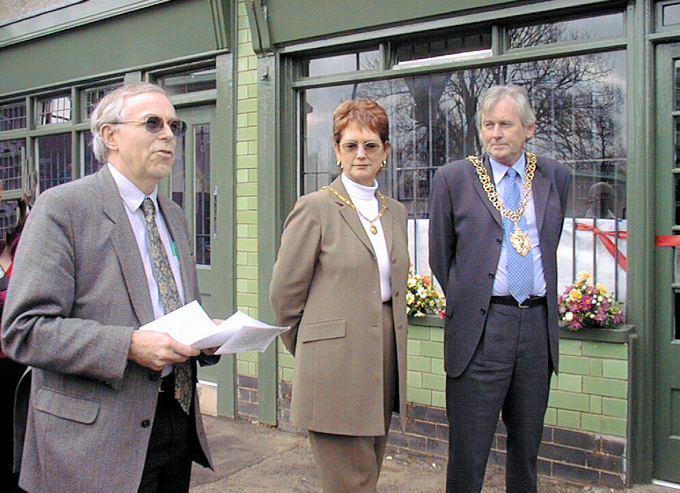 The chair of teh trust with the Lord and Lady Mayor