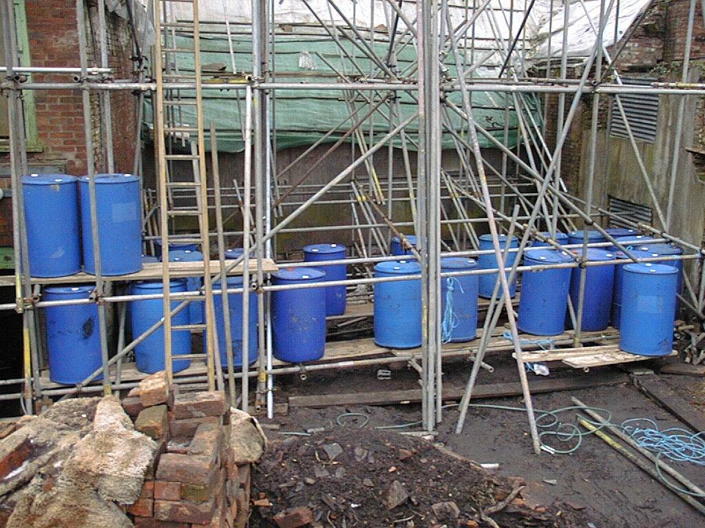kentilage holding the scaffold down